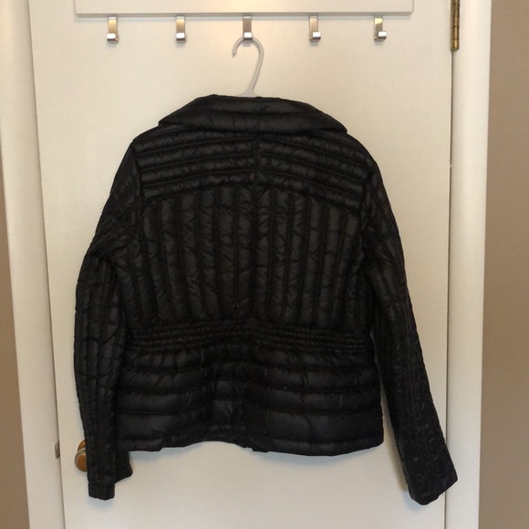 Packable down jacket - Picture 3 of 8